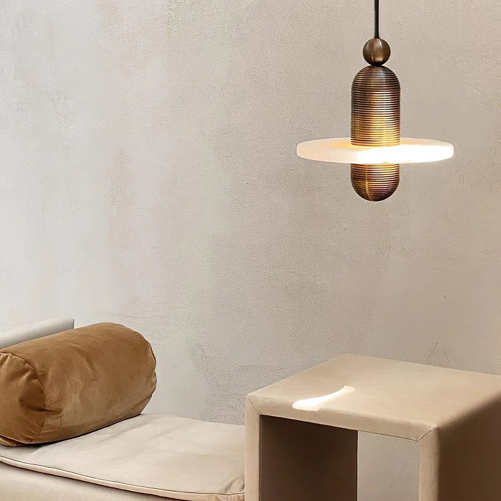 Jade Modern Comet Round Metal Alabaster Pendant Light Dining Bathroom