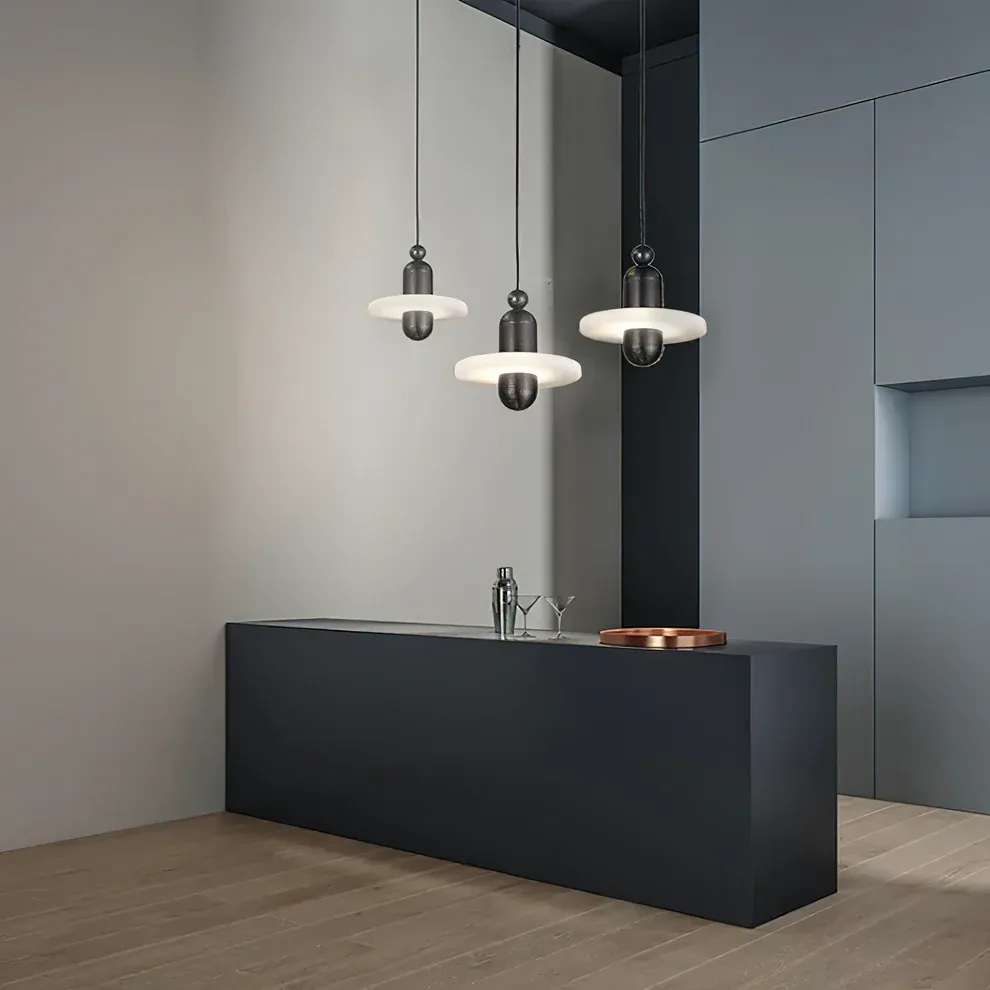 Jade Modern Comet Round Metal Alabaster Pendant Light Dining Bathroom