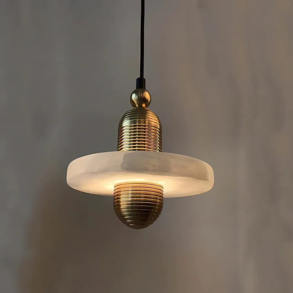 Jade Modern Comet Round Metal Alabaster Pendant Light Dining Bathroom