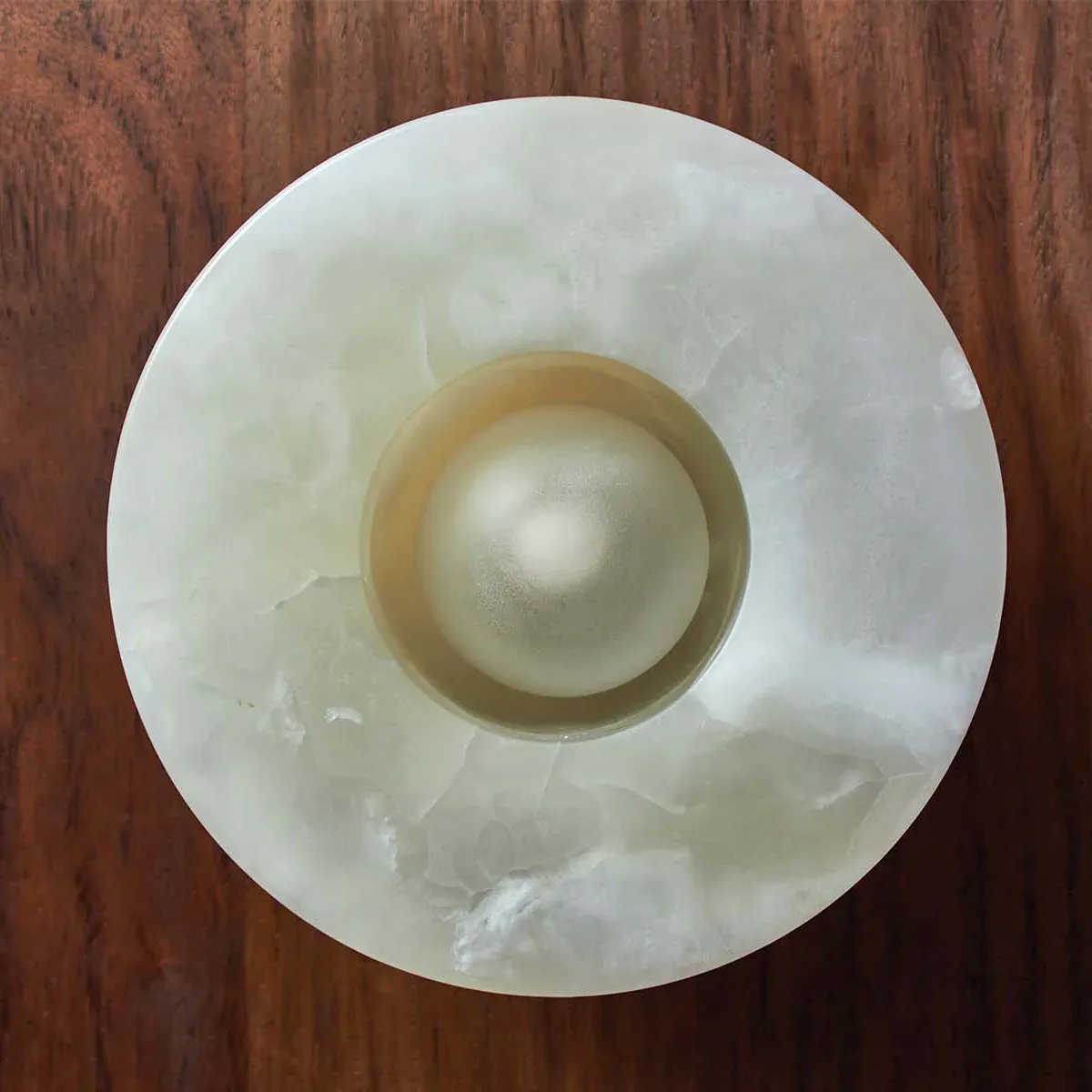 Elif Marble Wall Lamp detail - close-up of marble