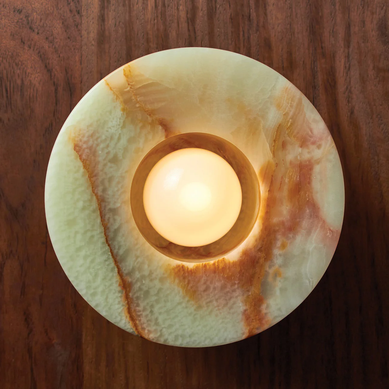 Elif Marble Wall Lamp, illuminated view, Lassola
