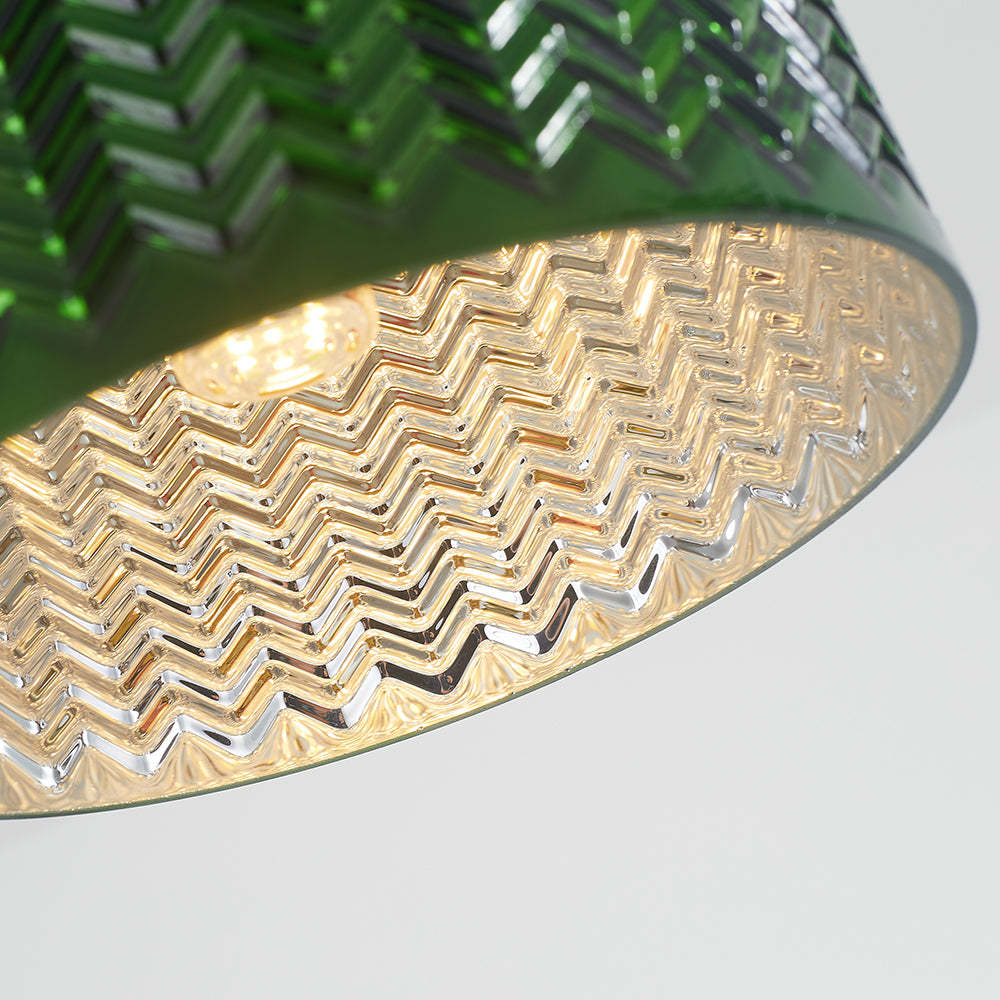 Close-up Hailie retro green glass pendant light
