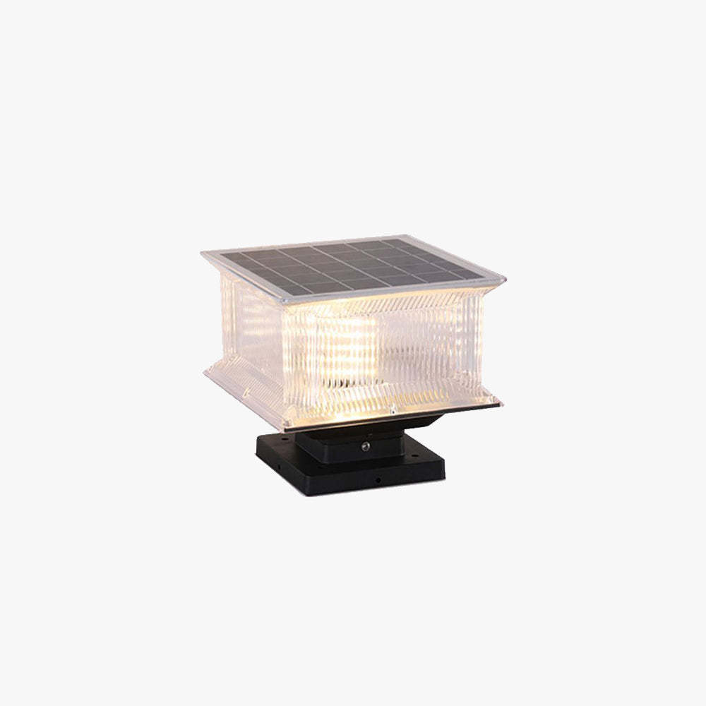 Riley LED Solar Outdoor Lamp