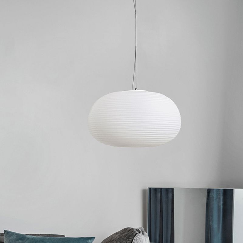 White pebble-shaped Renée pendant light, Lassola