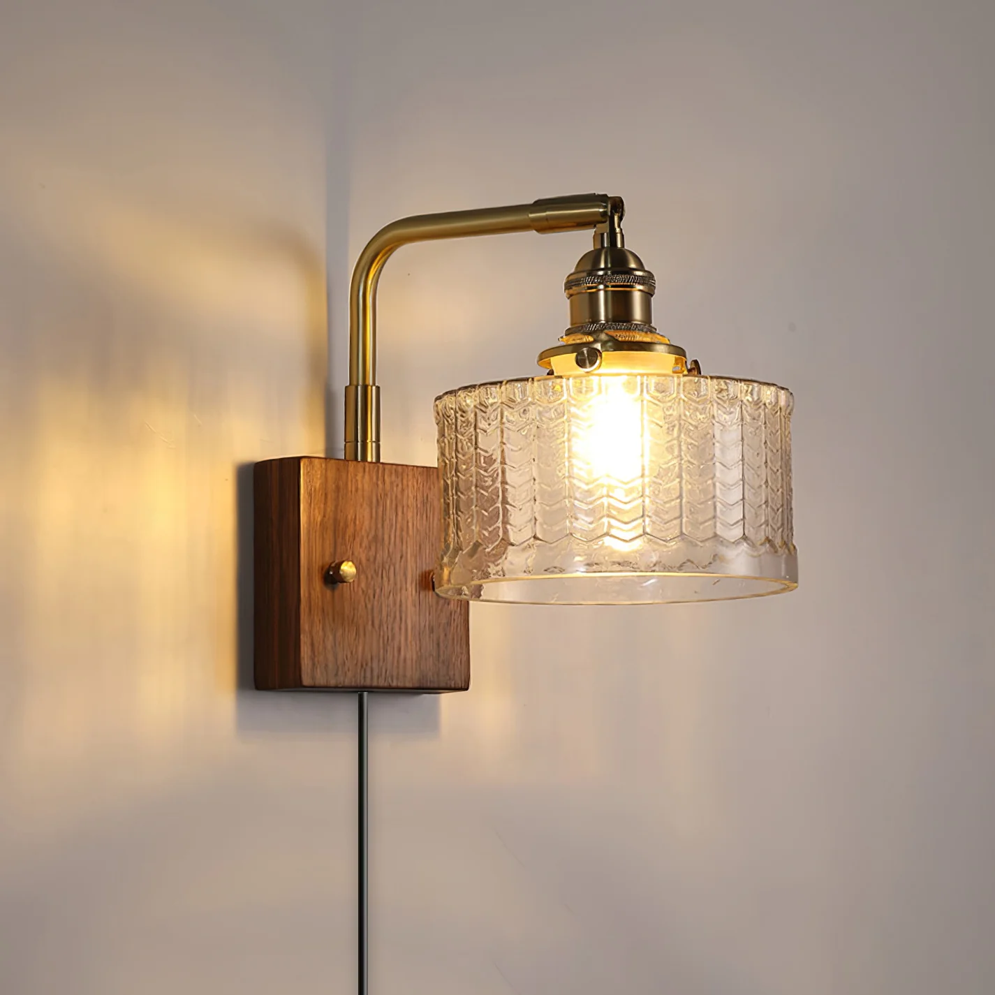 Hailie Emerald Glow Wall Lamp