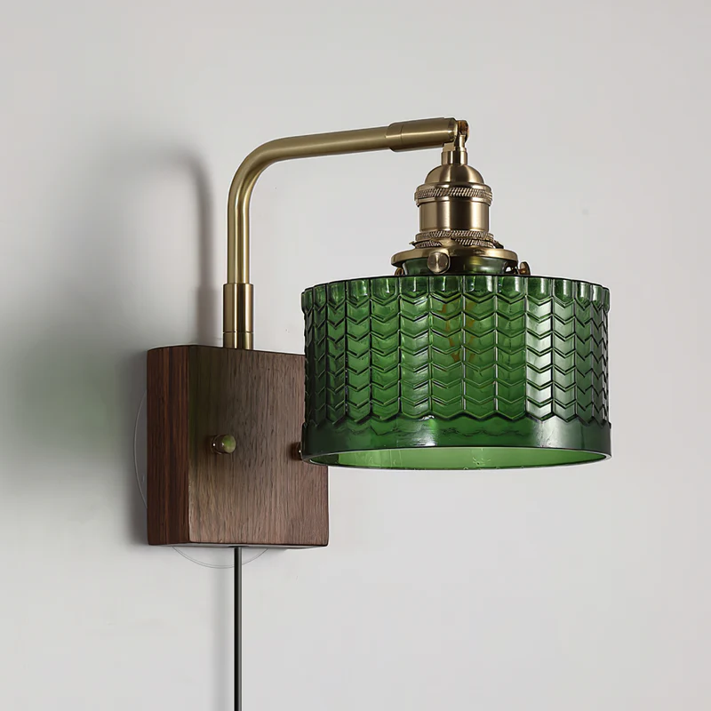 Hailie Emerald Glow Wall Lamp