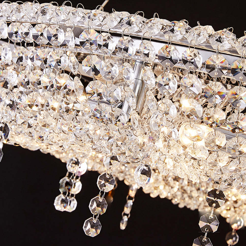 Close-up of Kristy crystal pendant light, sparkling crystals