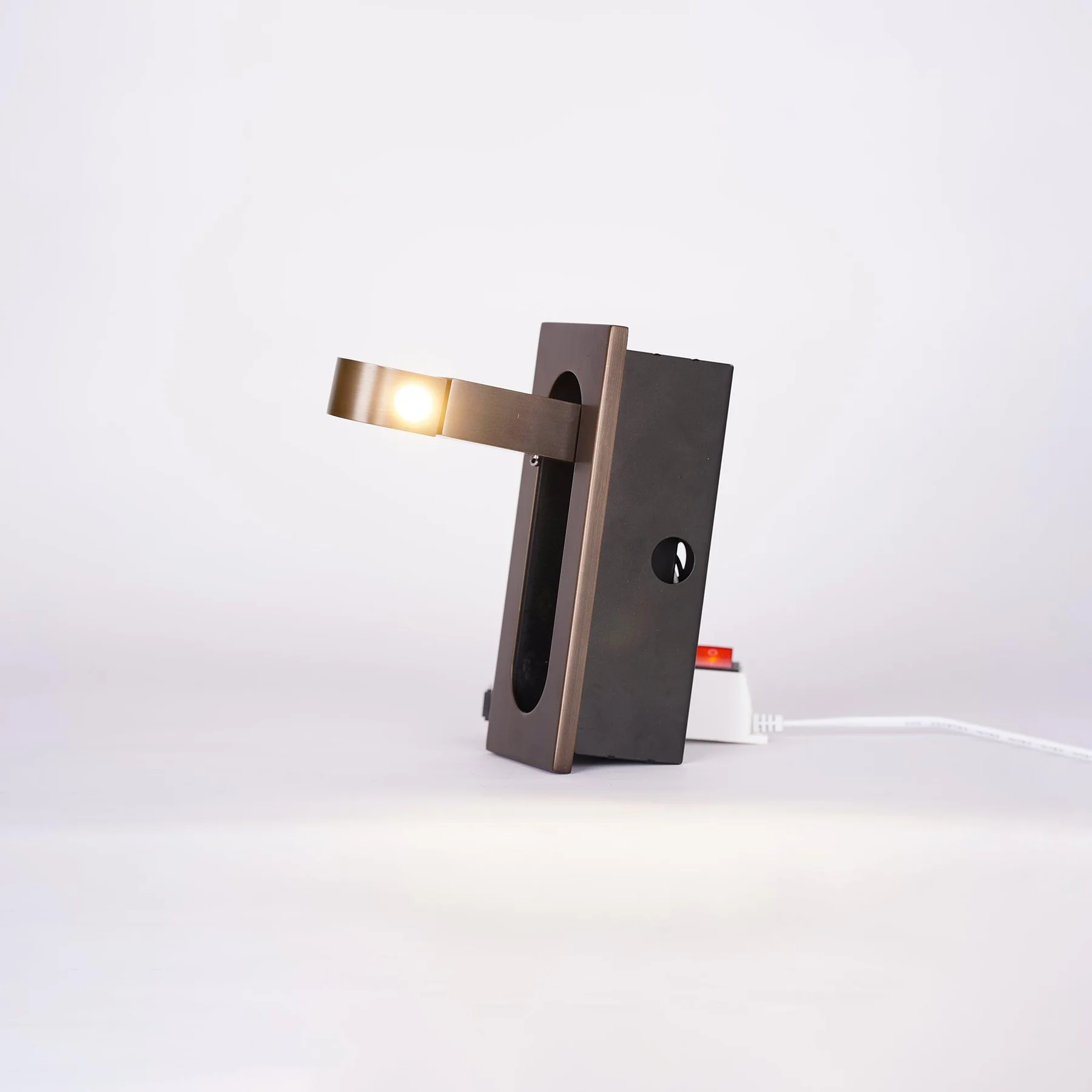 Edge Modern Minimalism Square Metal Wall Light Bedroom Hallway