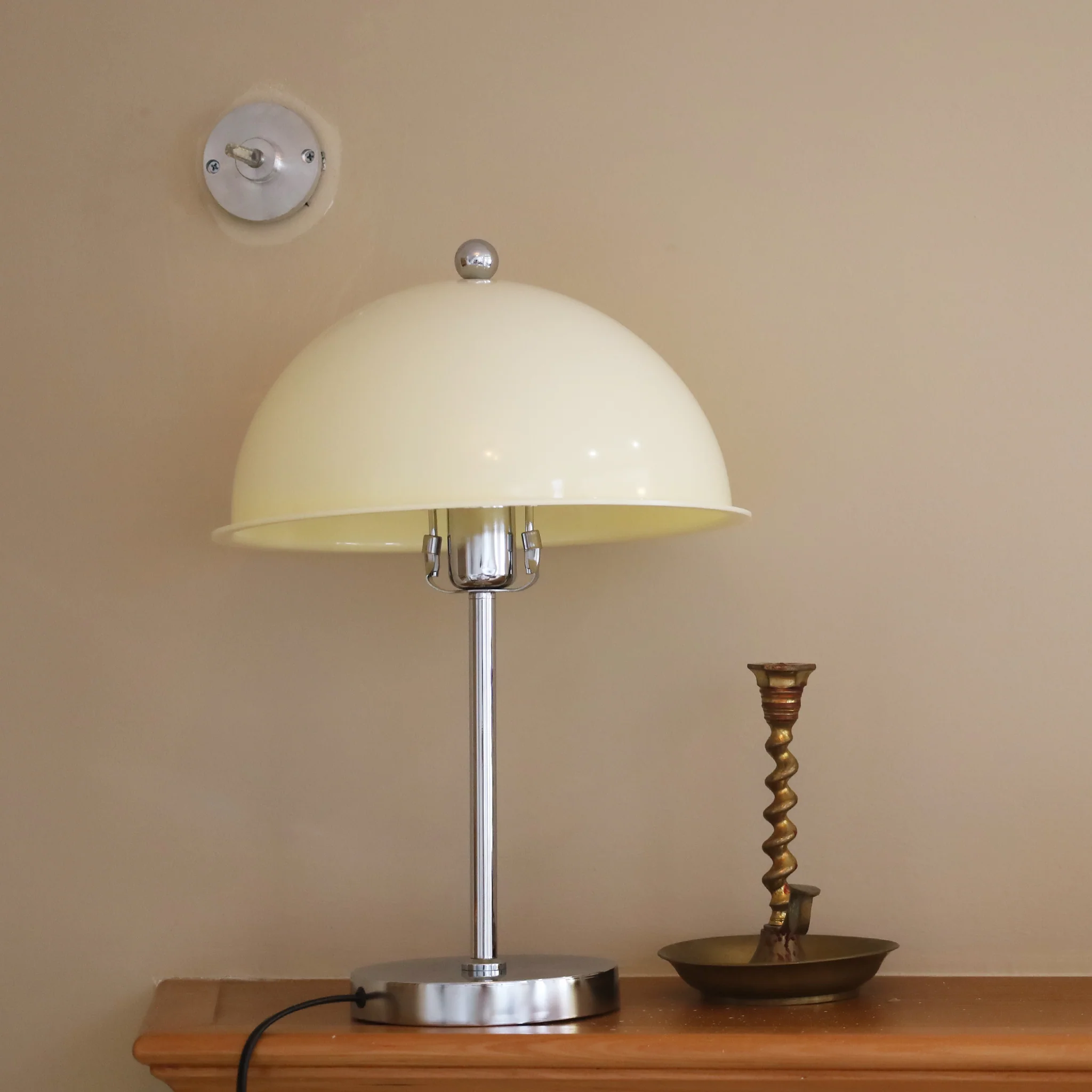 Hailie Vintage Living Room Table Lamp