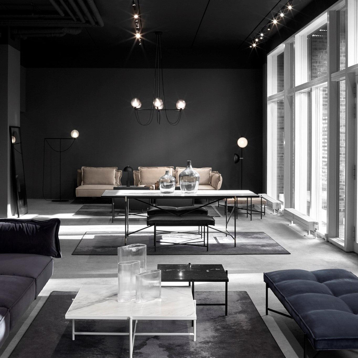Modern living room with Valentina chandelier and stylish interior