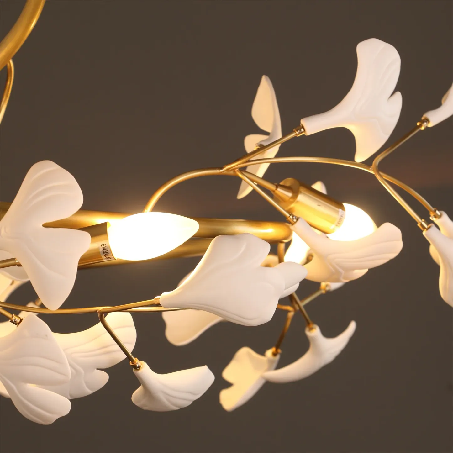 Gingko Ceiling Lamp Detail, leaf-shaped shades