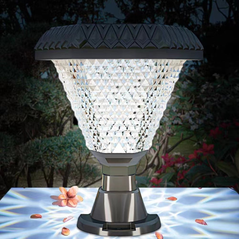 Riley acrylic solar outdoor floor lamp, geometric style