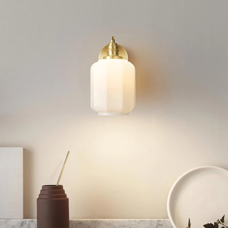 Hailie Glass Wall Lamp