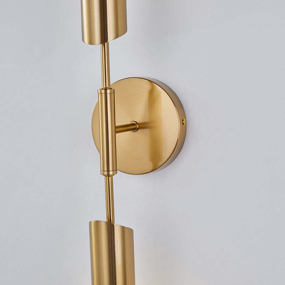 Meza Modern Gold LED Wall Lamp, Close-up detail