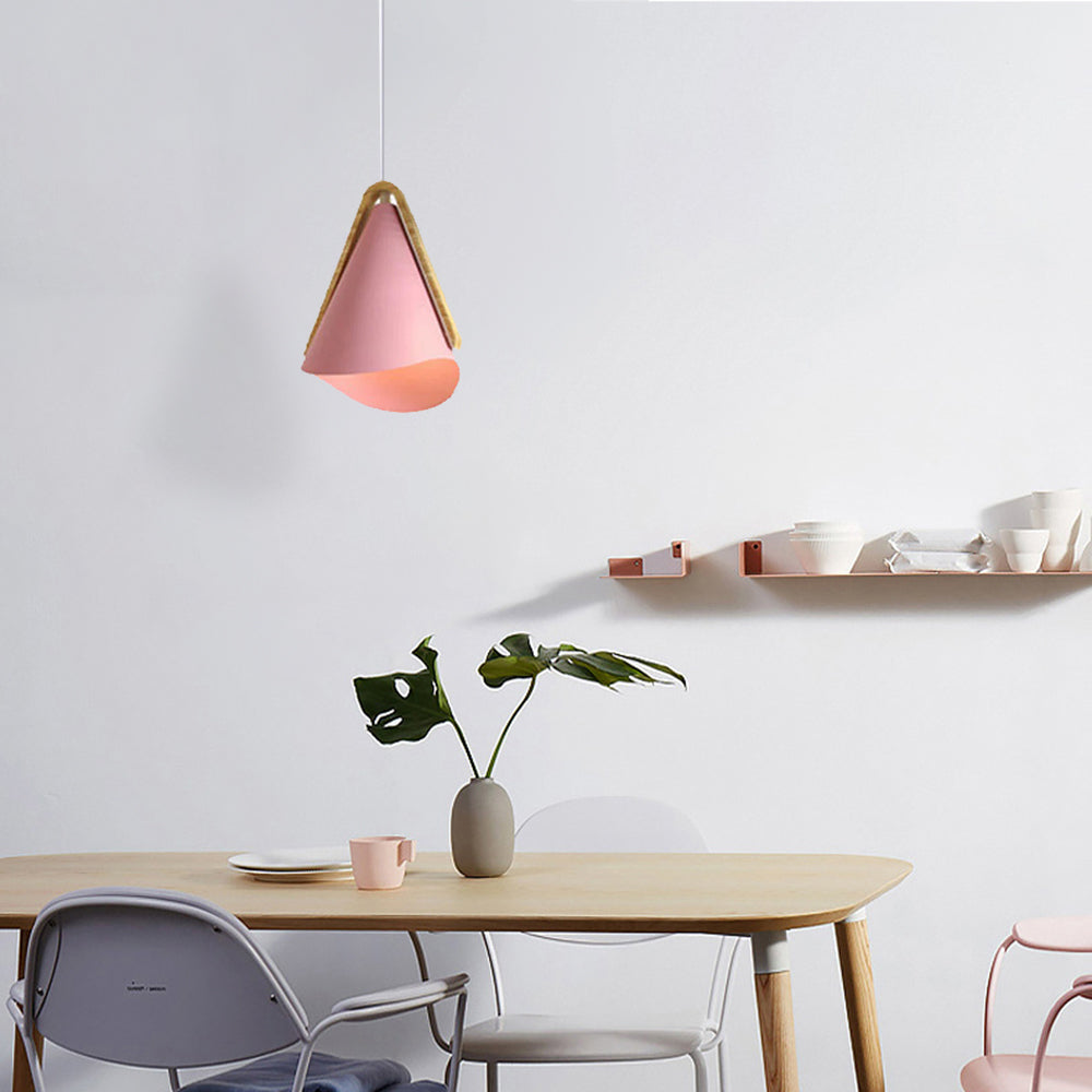 Pink Morandi pendant light in dining room setting.