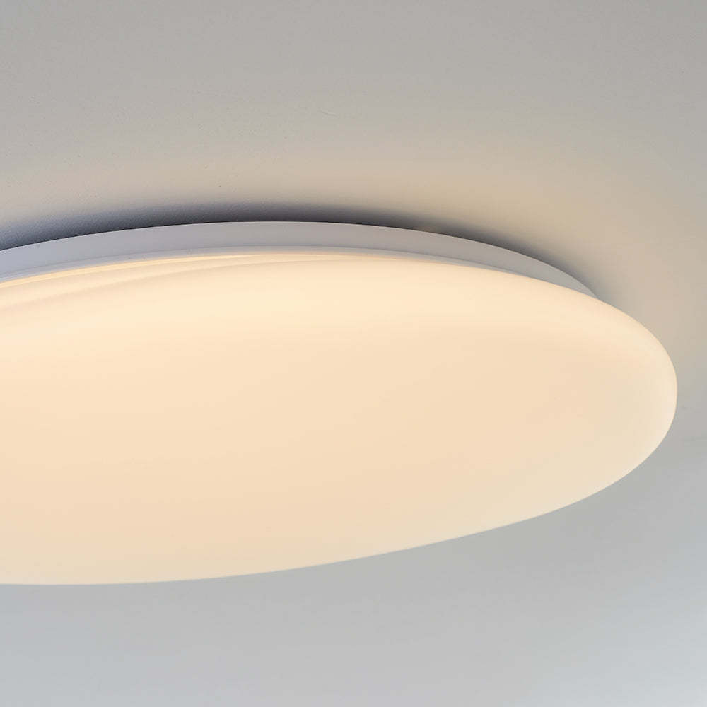 Quinn Modern Ceiling Light: Soft, warm illumination