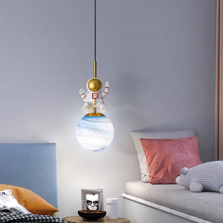 Minori Pendant Light with Astronaut for kid's room Minori Pendant Light, 2 Style