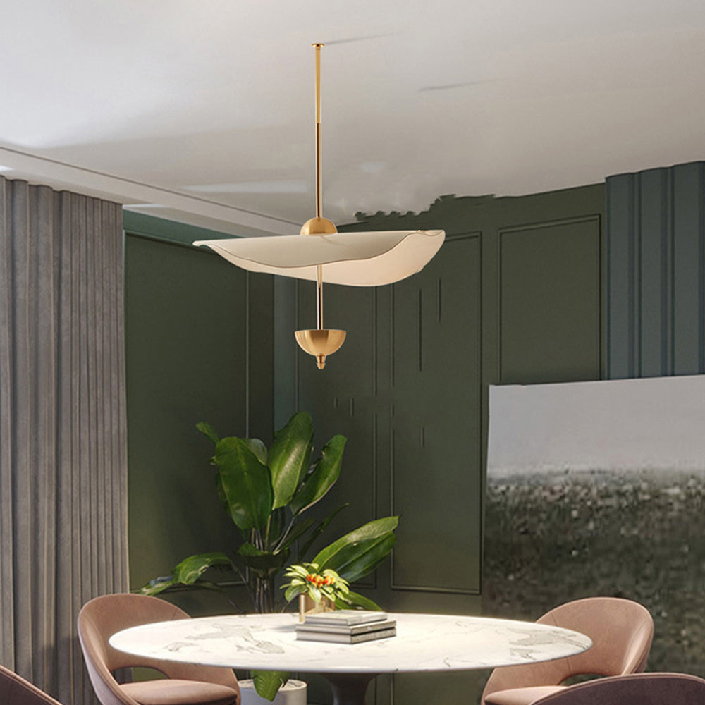 Modern Pendant Light in Dining Room