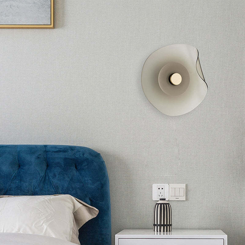 Veta Modern Flower Wall Lamp Bedroom Decor
