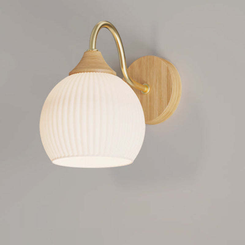 Ozawa Nordic wall lamp with ribbed glass shade