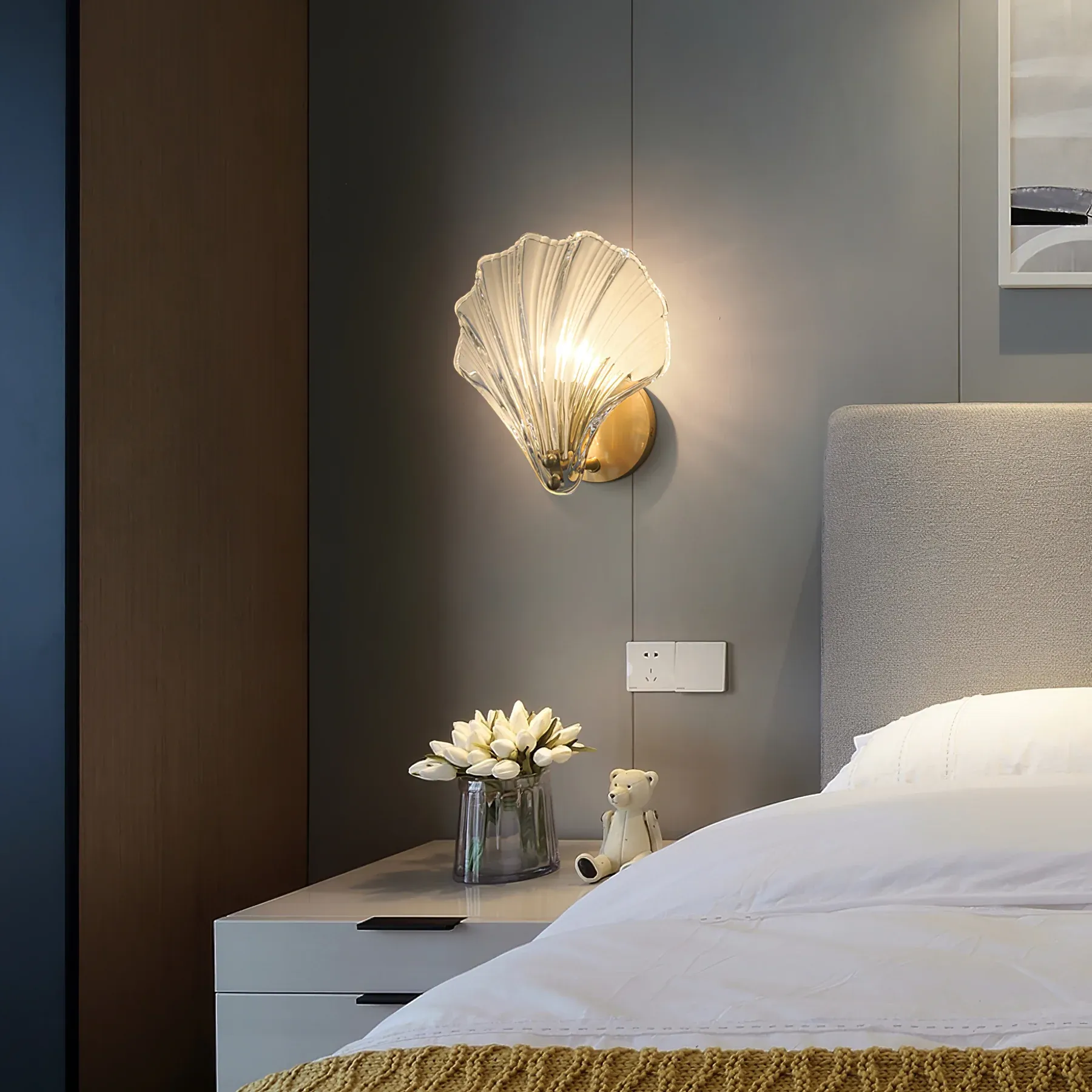Orr Modern Unusual Shell Glass Wall Light Bedroom Living Room