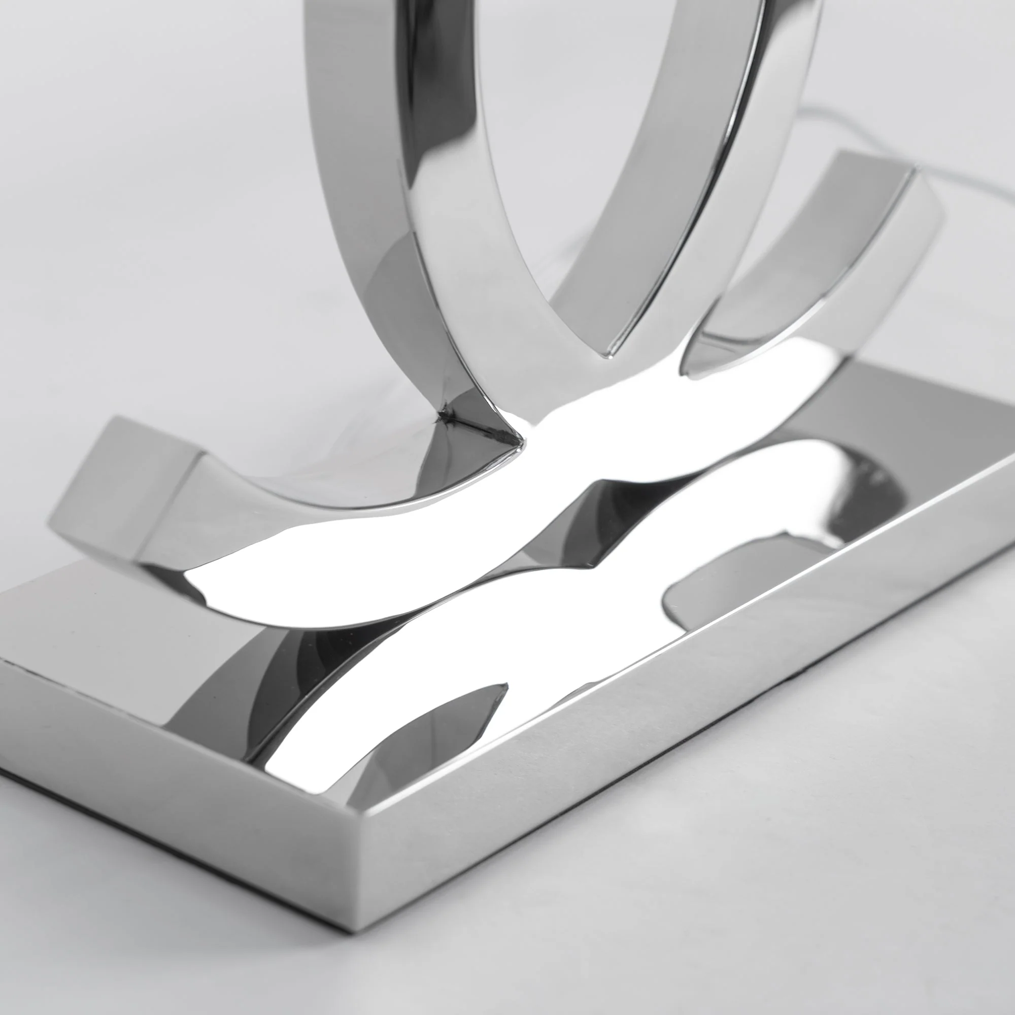Edge Stainless Steel Indoor Table Lamp