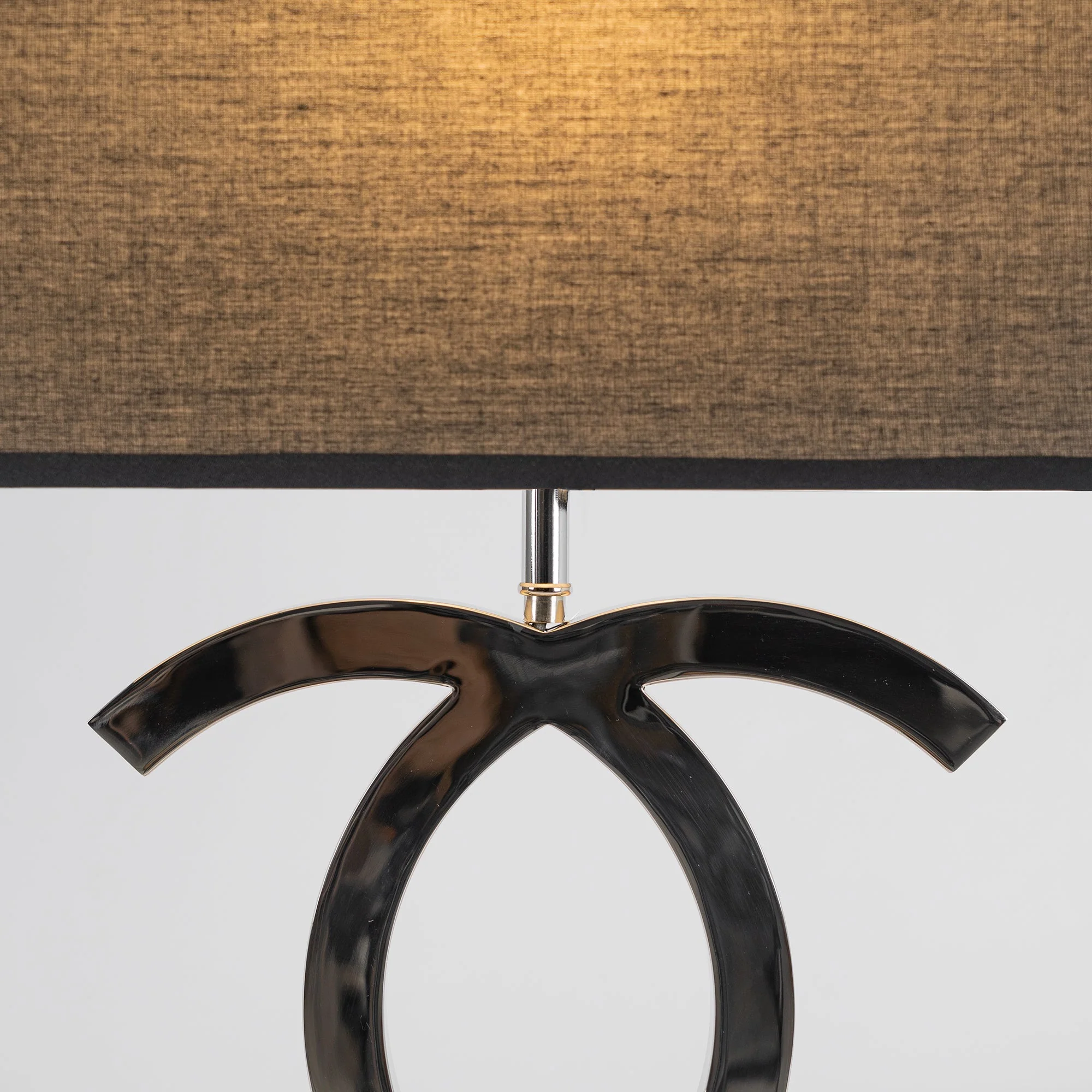 Edge Stainless Steel Indoor Table Lamp