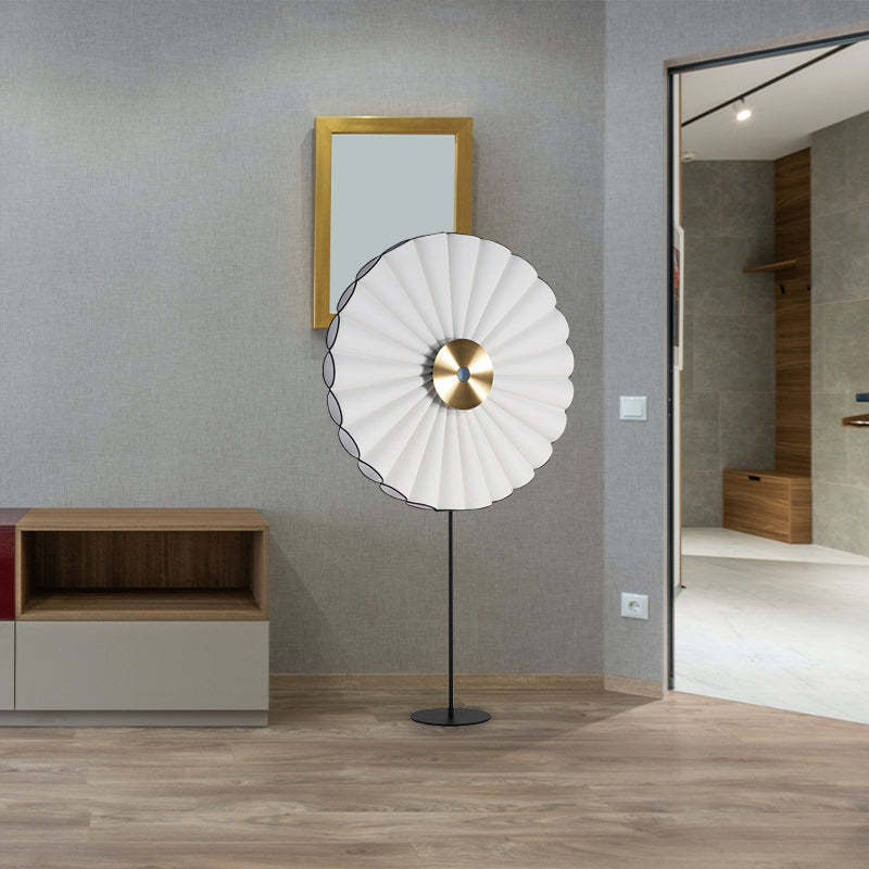 Contemporary Chan Flower floor lamp in modern interior