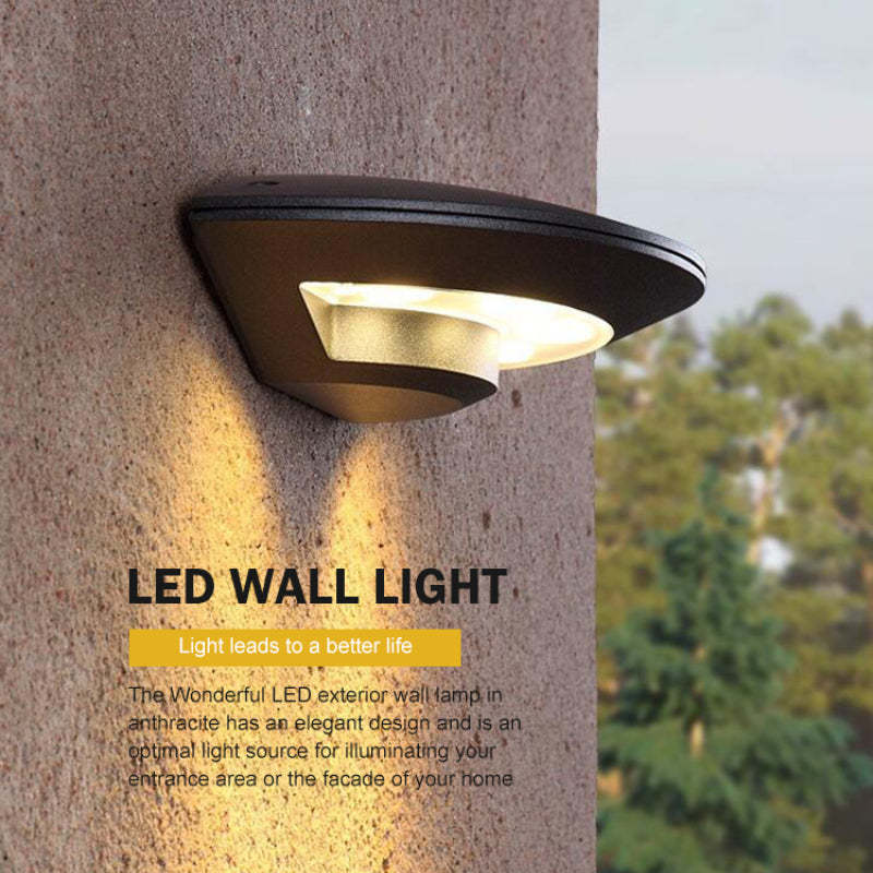 Orr LED Wall Lamp - Flying Saucer Outdoor Lighting