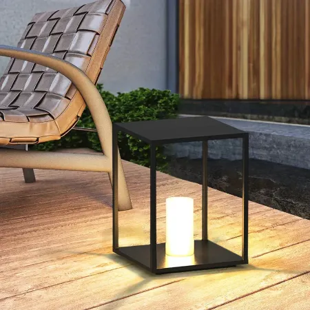 outdoor floor lamp