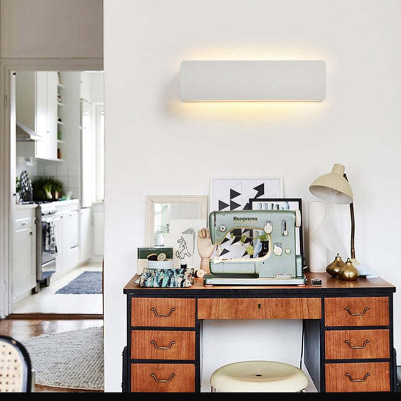 Orr LED Wall Lamp above desk with sewing machine, Las Sola