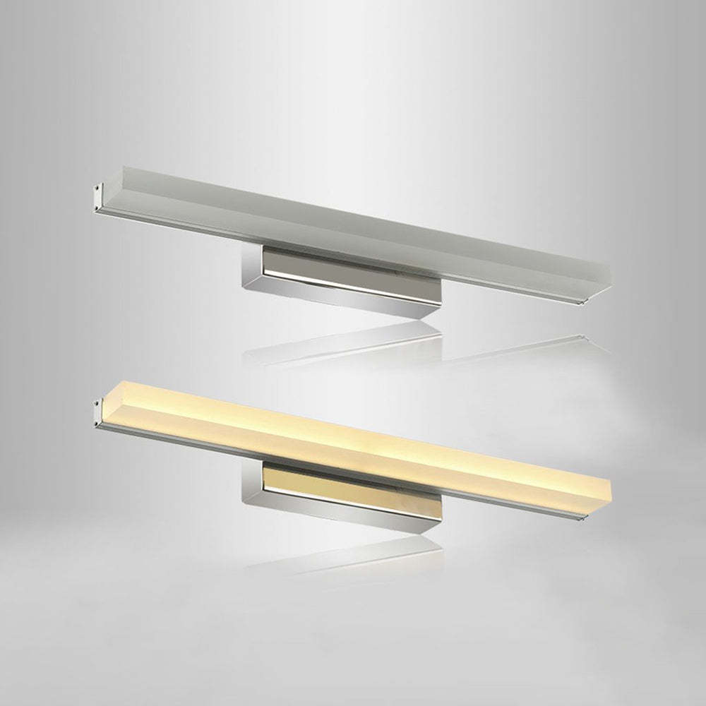 Leigh modern vanity wall lamp, silver finish