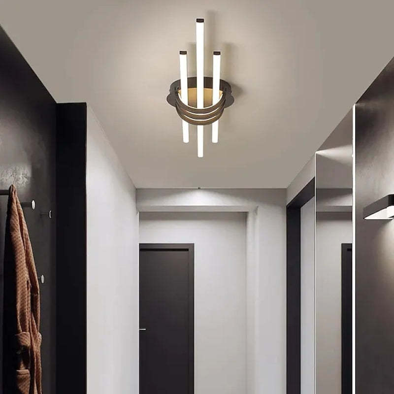 Modern linear ceiling light in hallway. Las Sola artistic lighting.