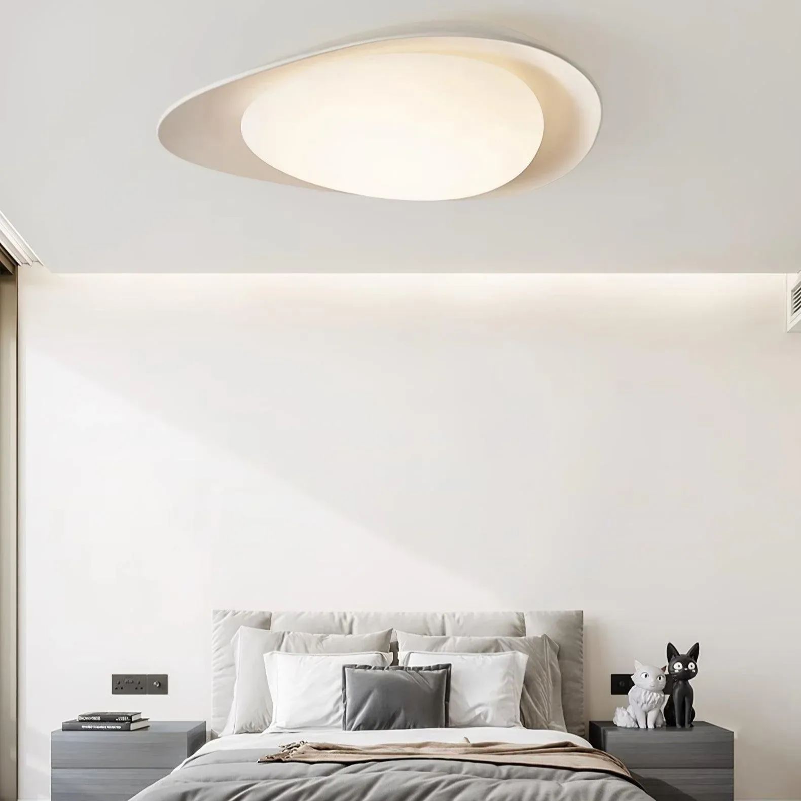 Quinn Modern Unusual Resin PE Ceiling Light Bedroom Hallway Living Room