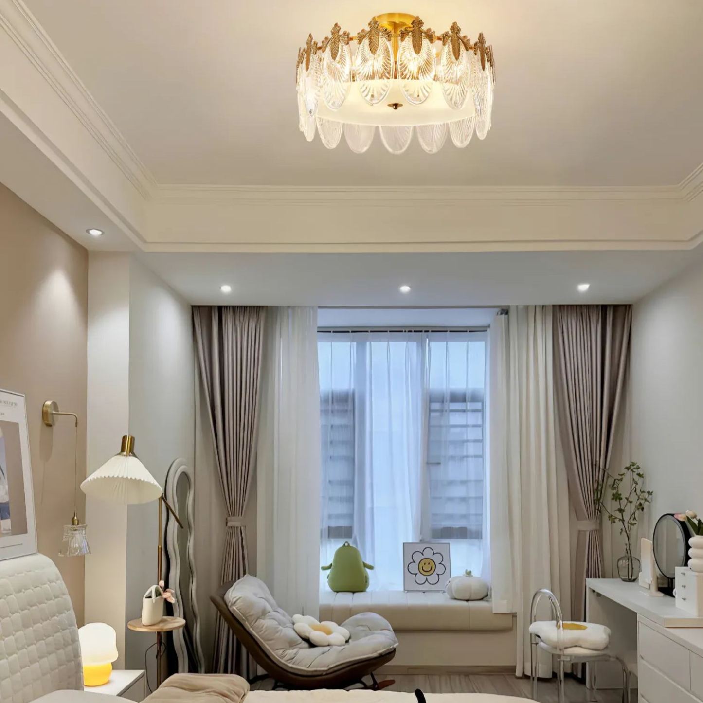 Alessio Vintage Luxury Glass Round Chandelier Living Dining Room