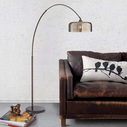 Hailie retro floor lamp, curved metal design. Artistic lighting solution