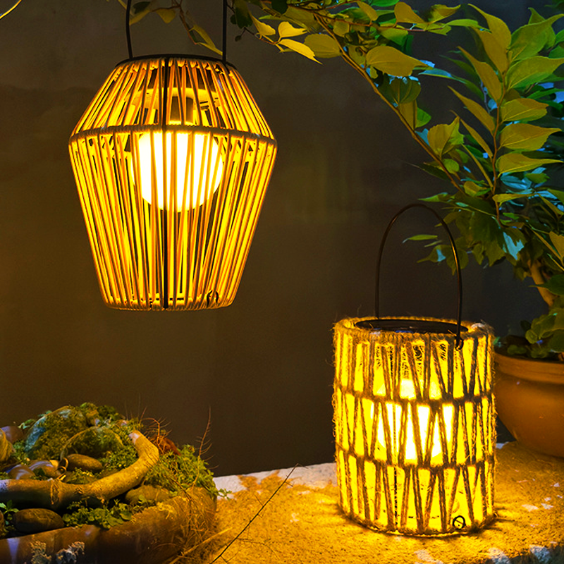 Outdoor bamboo woven lamp