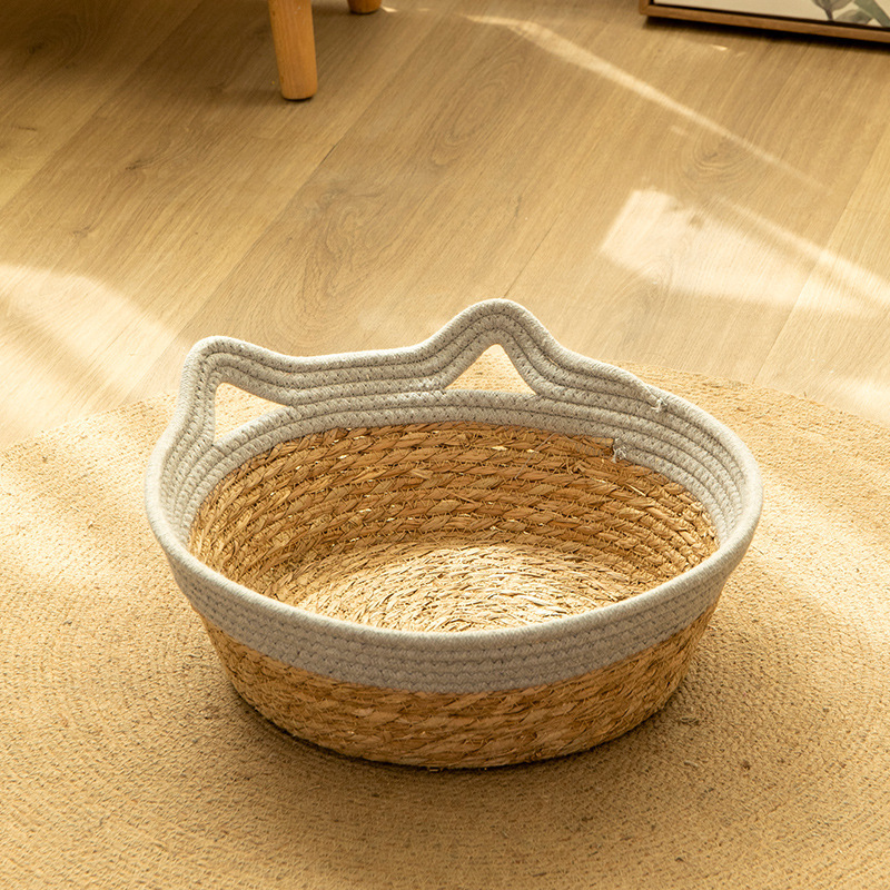 Gray + Cattail basket · L