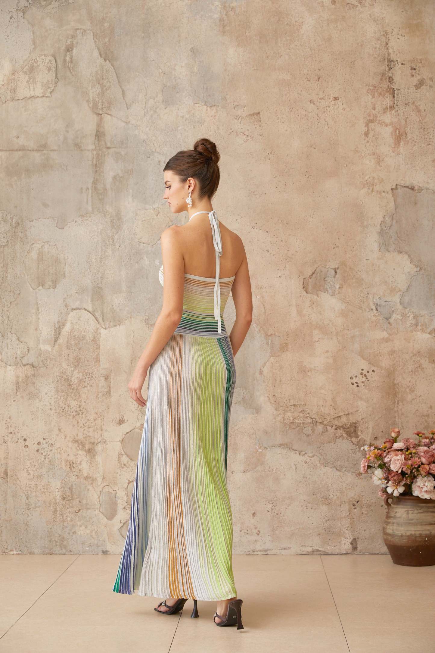 Serelith Metallic Knit Backless Maxi Dress
