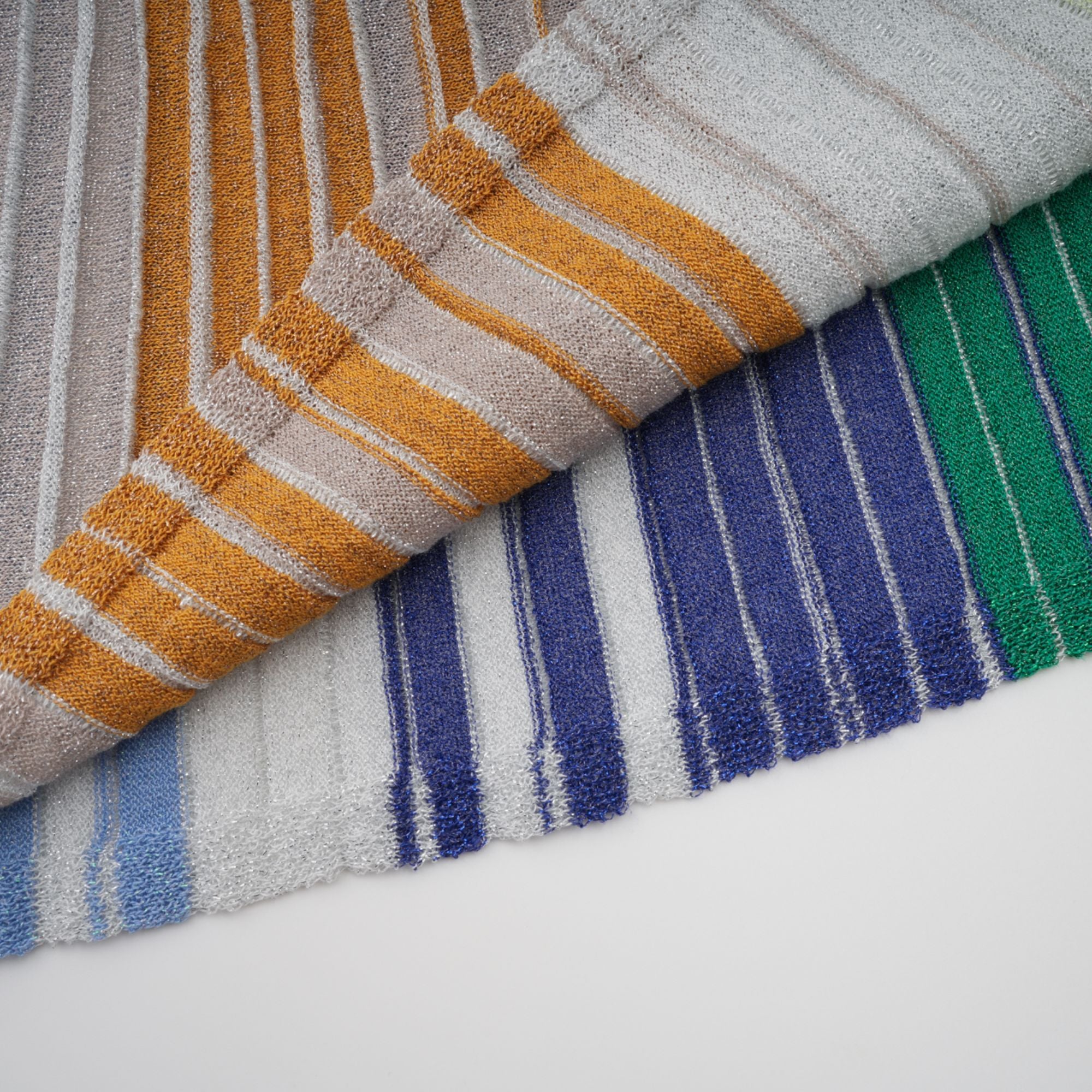 Serelith Metallic Knit Backless Maxi Dress