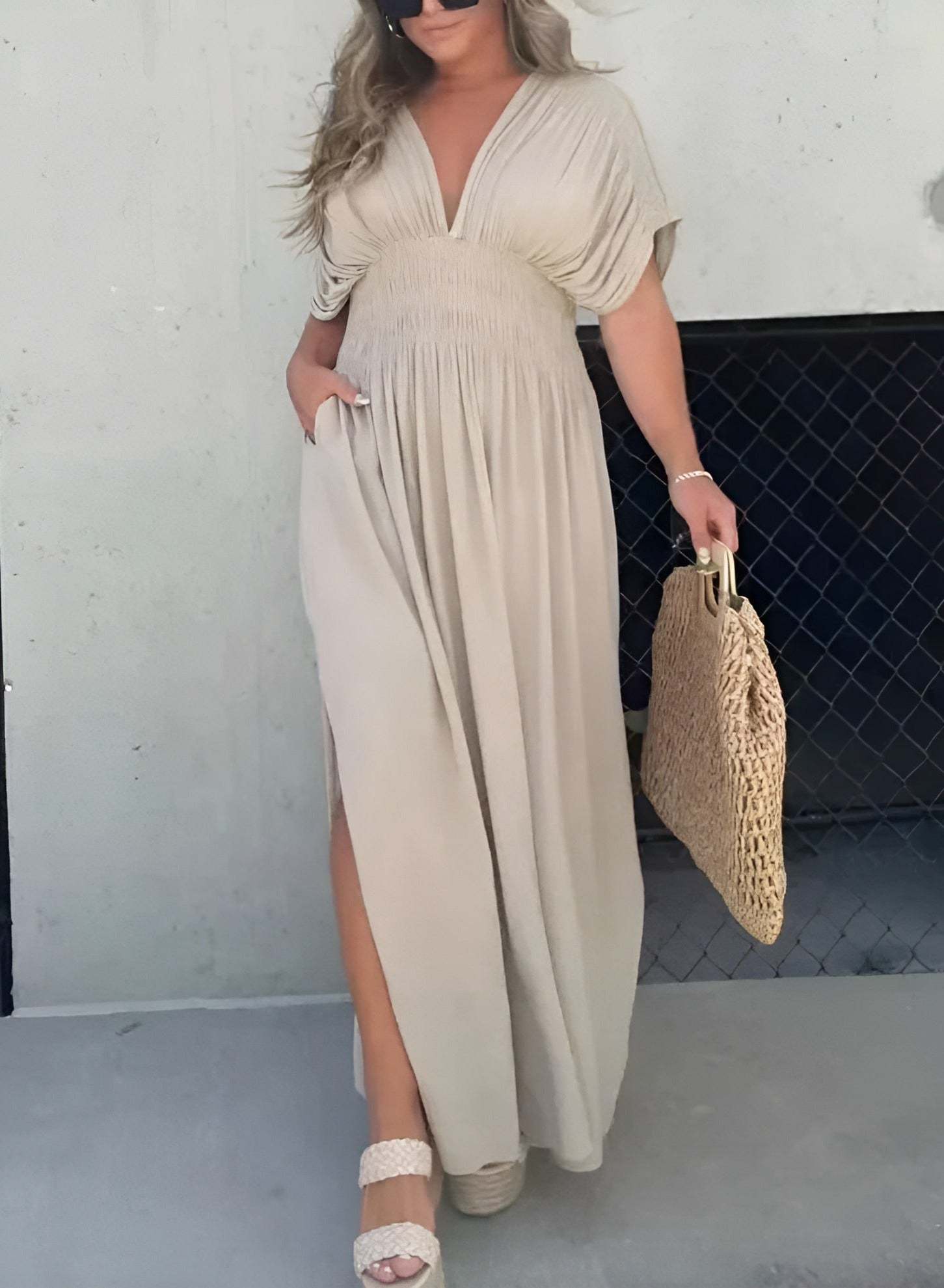 V-neck Maxi dress