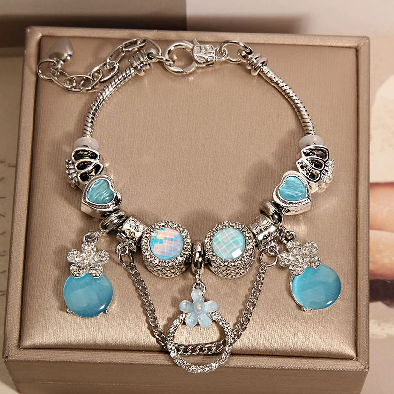 Natural Cat's Eye Cute Flower Pendant