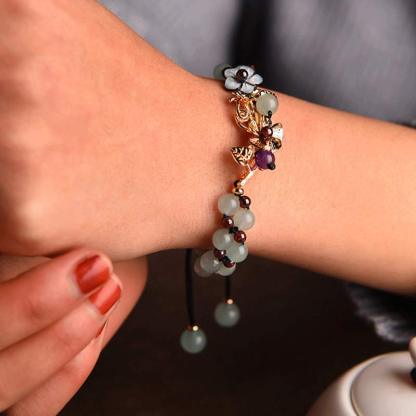 Green Aventurine Garnet Bead Flower Petal Luck Bracelet