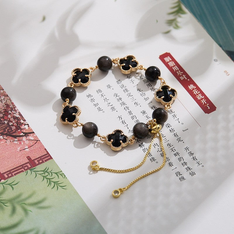 Four-Leaf Clover Agate Bracelet