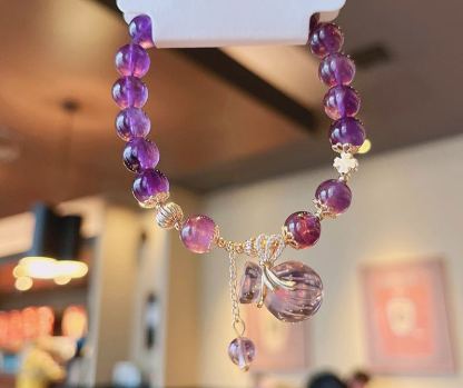Lucky • Amethyst Bracelet