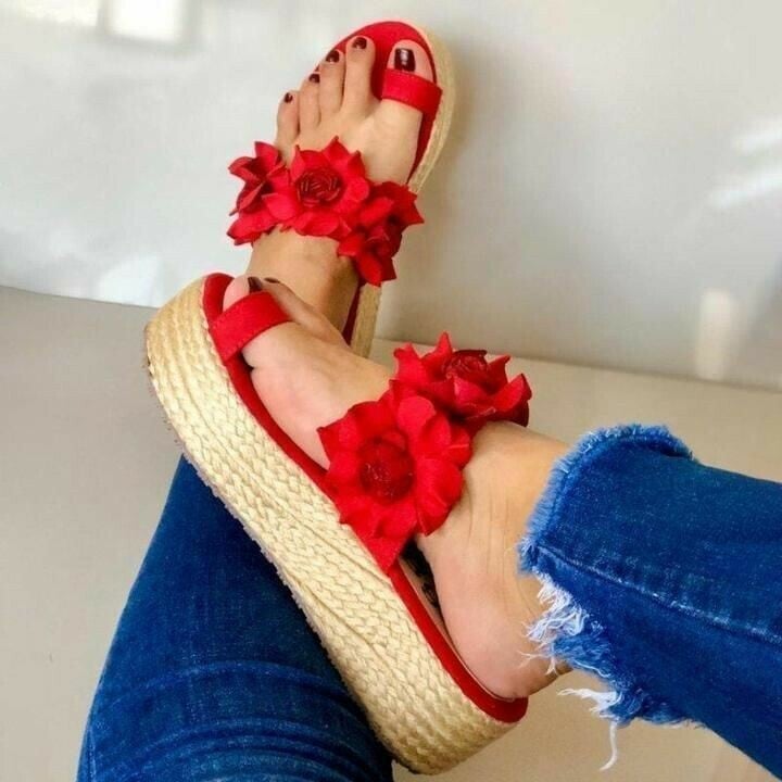 Hot-Sale-Frauen lässig täglicher Blumenblatt auf plattfrom-sandalen-deurabatt