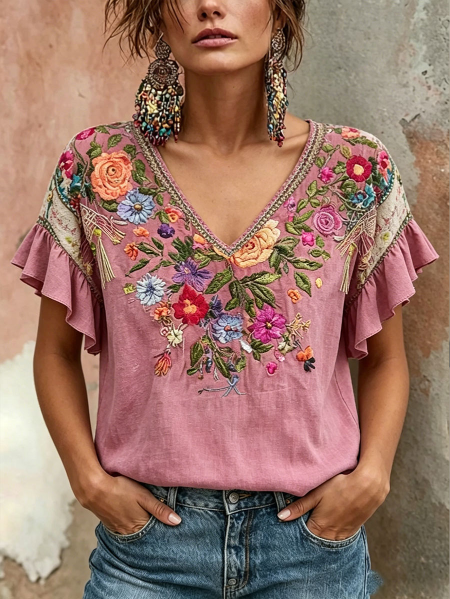 Damen-T-Shirt mit rosa Blumenmotiv zur Brustkrebsaufklärung-Mode & Komfort