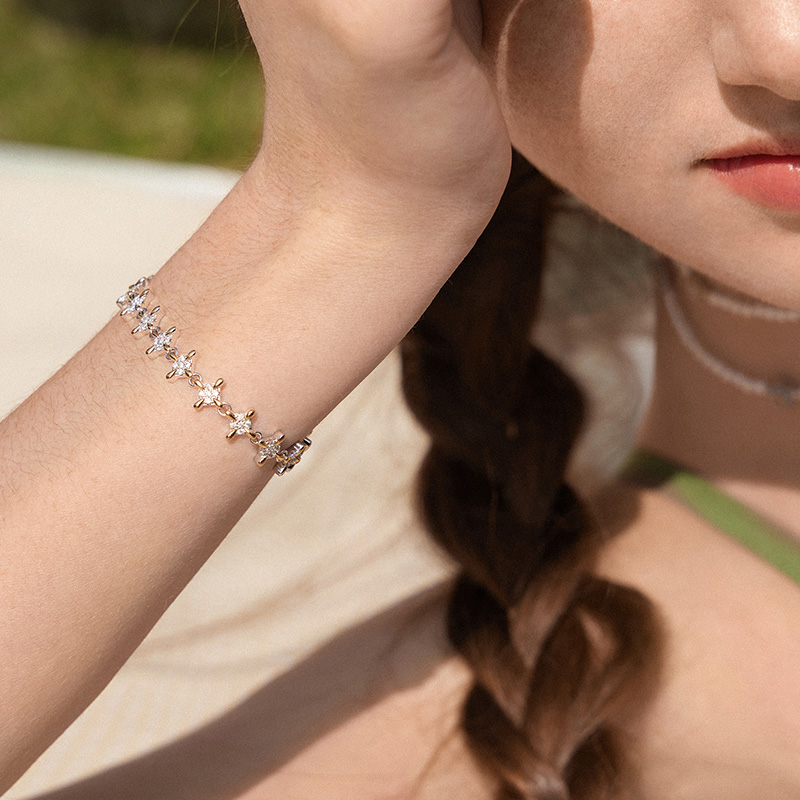 Full Star Bracelet