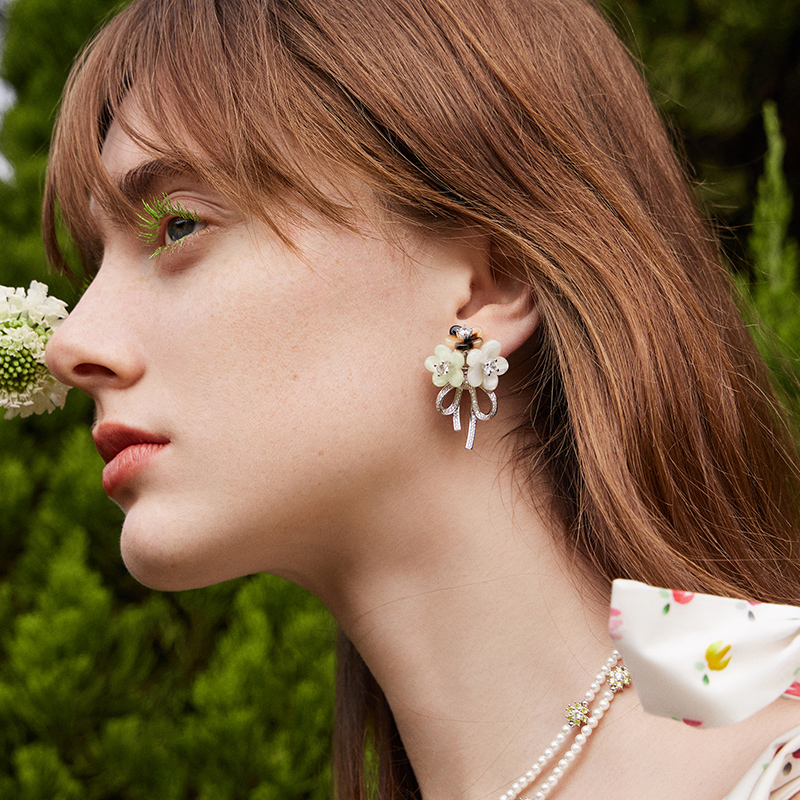 Ribbon Bouquet Earrings