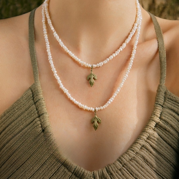 Grape Leaf Pearl Necklace